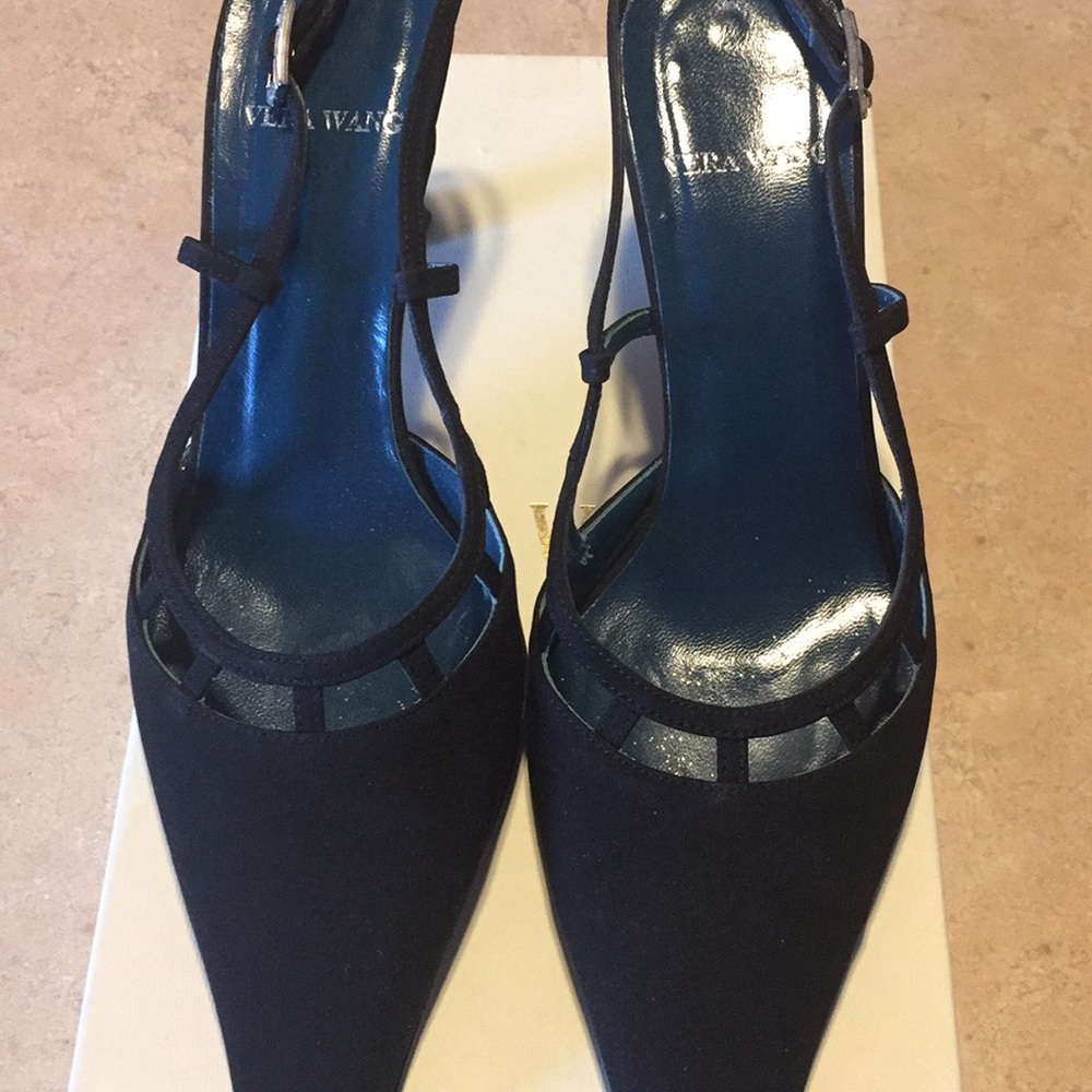 Vera Wang black heels